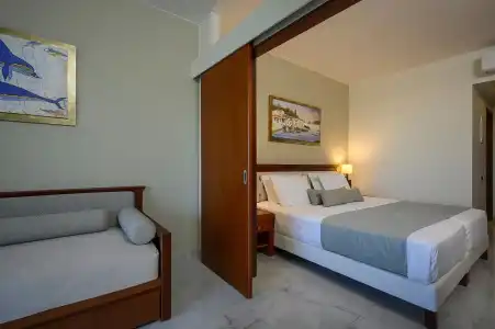 Vantaris Palace - 110