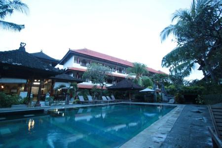 Bakung Sari Resort and Spa - 11