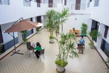 Maison de Cheer - 10