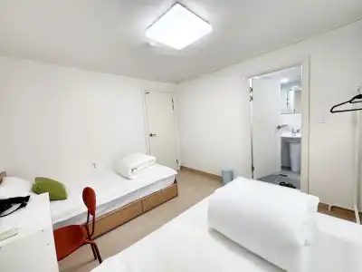 Wow Hills Guest House - 22