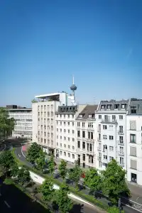 Boulevard - 20