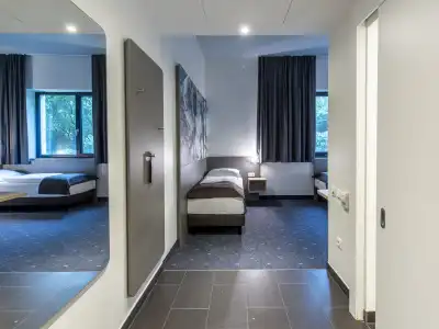 B&B München-Olympiapark - 36