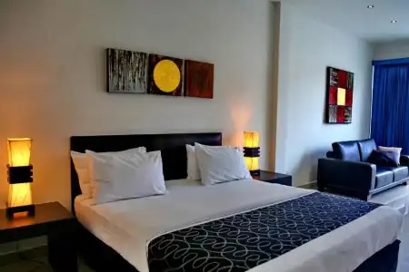 East Suites - 29