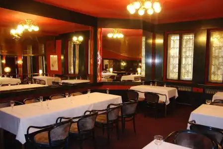 Kozák - 24