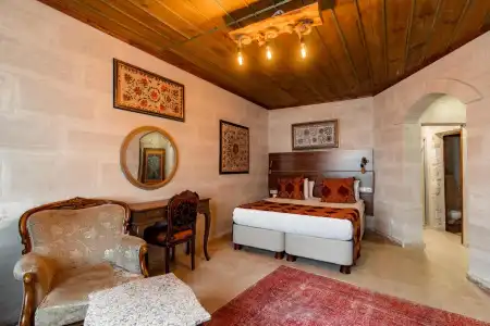 Amber Cave Suites - 2