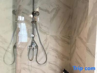 Nanta Glam CM & Residences - 95