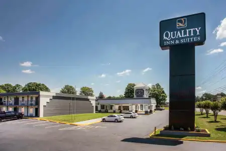 Quality Inn & Suites University Area - 15
