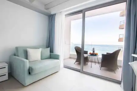 Konstantinos Palace - 2