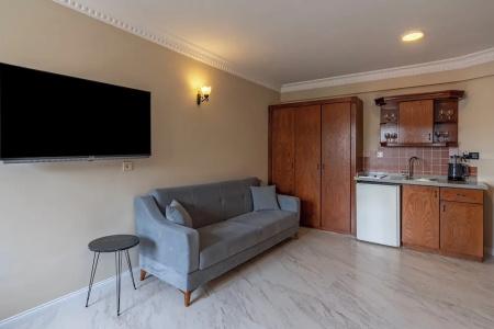 Rosy Suites - 79