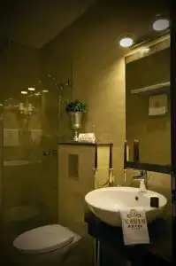 Xavin Wellness & Restaurant - 9