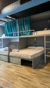 Iconic Athens Hostel - 20