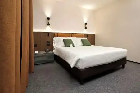 Best Western Biri - 69