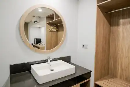 RedDoorz Premium near CBD Puri Indah - 69