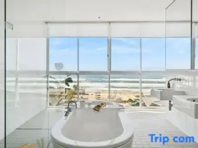 ULTIQA Air On Broadbeach - 379