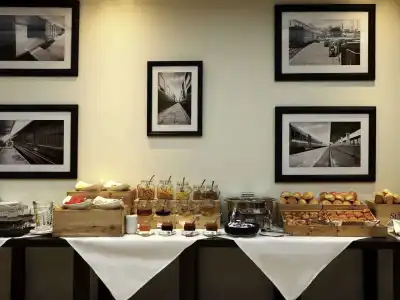 Mercure Hanoi La Gare - 10
