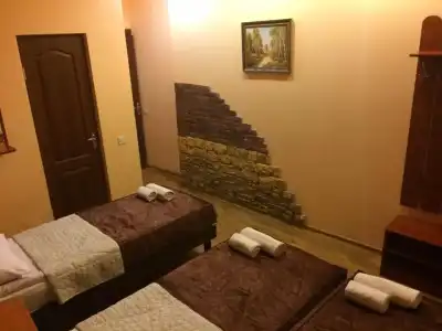 Tsisar Bankir - 23