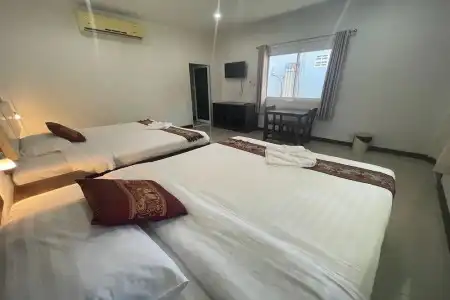 Phuket Airport Villa - 40