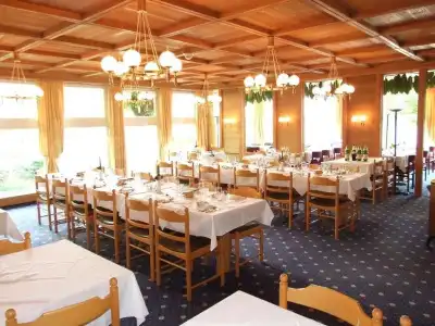 Bellevue - Traditional Swiss Hideaway - 19
