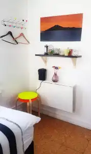 Refurinn Reykjavik Guesthouse - 30