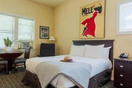 The Plaza - Milwaukee - 31