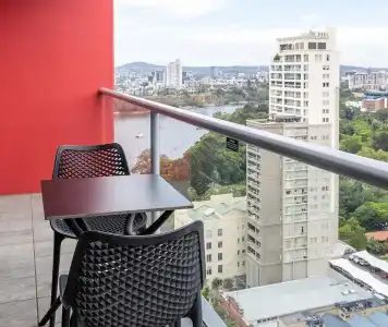 Oaks Brisbane on Felix Suites - 13