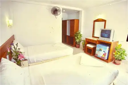 J Mansion - 20