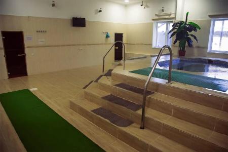 Mandarin & Fitness Center - 14
