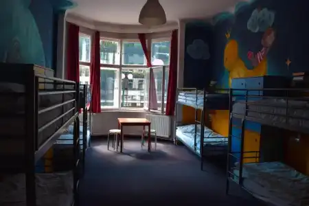 Hostel Downtown - 33