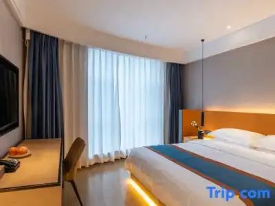Rolling Surf Resort - 298