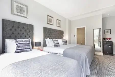 Martel Guest House - 13