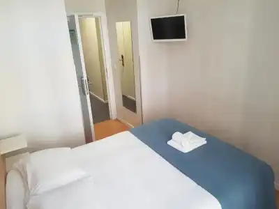 Boavista Guest House - 25