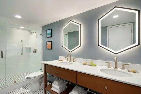 DoubleTree by Hilton Ocean City Oceanfront - 68