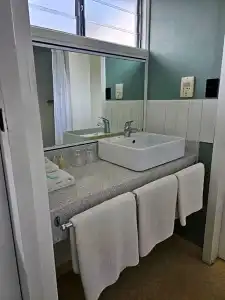 The Avenue - 24