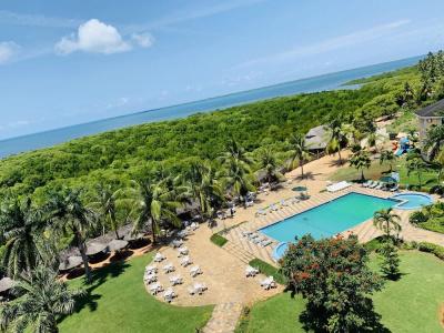 Tanga Beach Resort & Spa - 13