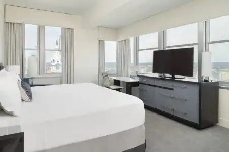 Loews Philadelphia - 2