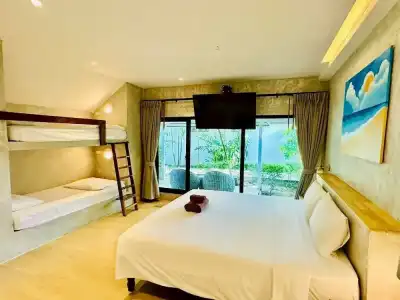 Twin Bay Resort - 261