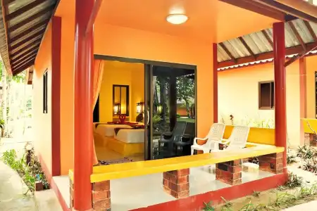 Lanta Pearl Beach Resort - 77
