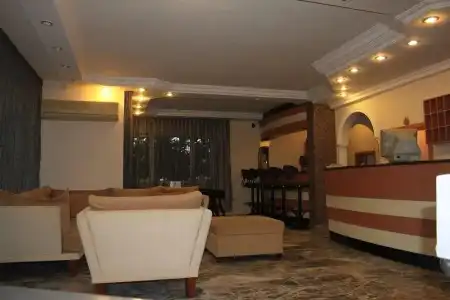 Villa Granada - 1