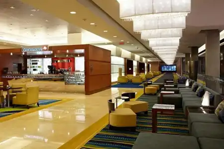 Montreal Airport Marriott In-Terminal - 16