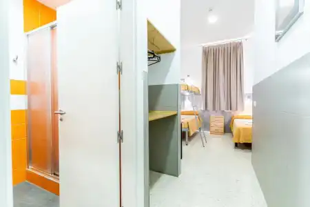 Albergue Inturjoven Málaga - Hostel - 36
