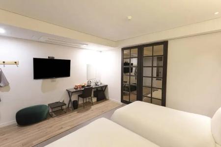 JB Design Haeundae - 100