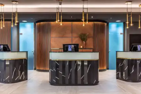 Radisson Blu, - 21