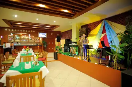 Baumanburi Patong - 27
