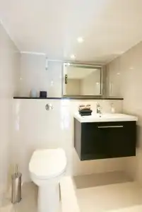 Queensgate Court - 50