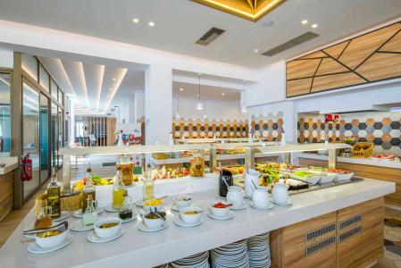 Kiani Beach Resort Family - 16