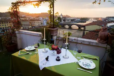 Residenza d'Epoca Antica Torre di Via Tornabuoni - 24