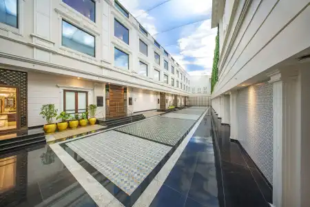 Radisson Blu & Suites GRT Chennai - 30