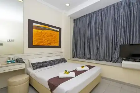81 Elegance - 20
