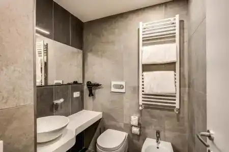 Four Rivers Suites in Rome - 49