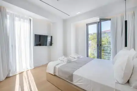 NS Place - 36